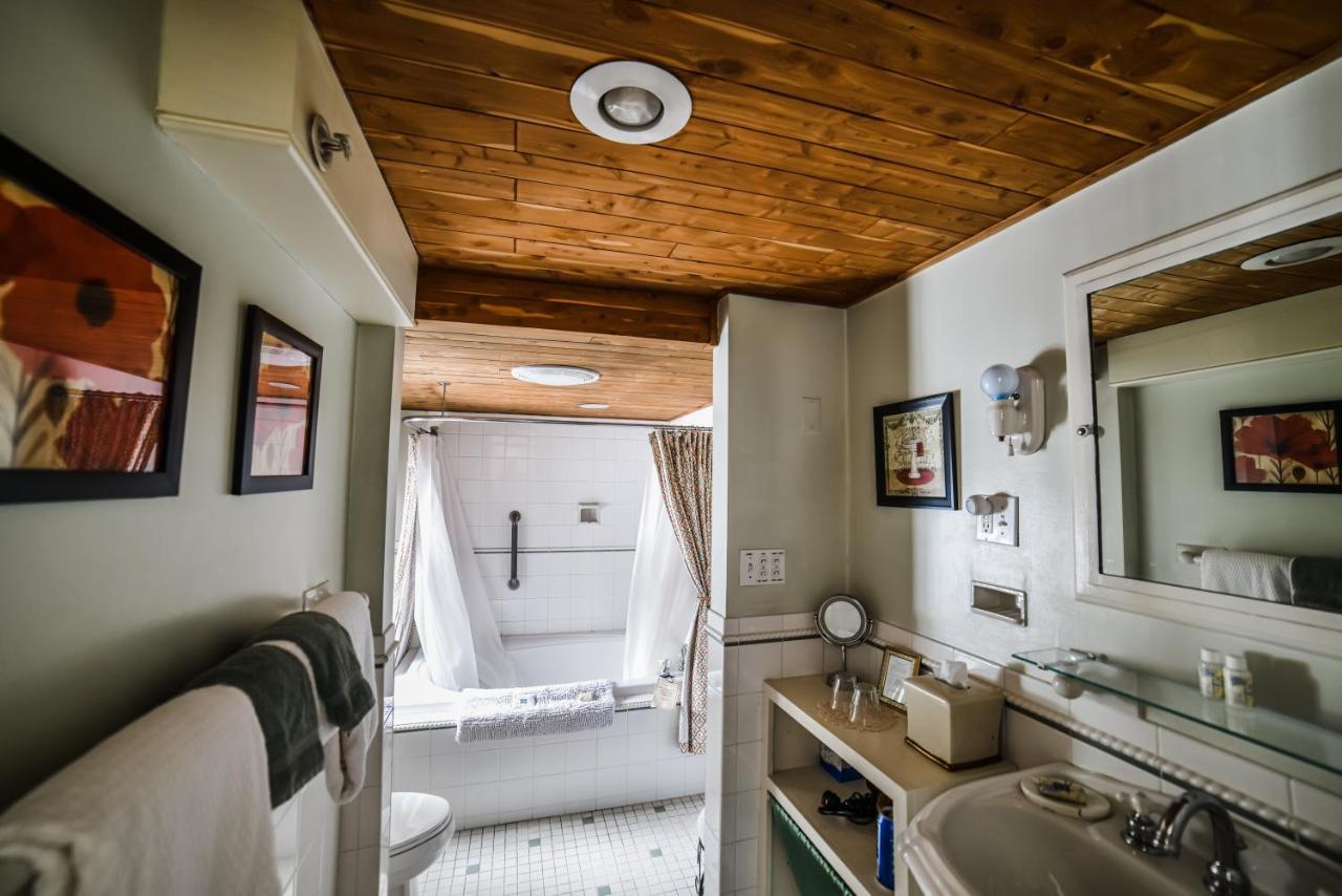 Adair Country Inn & Restaurant Витлеем Екстериор снимка