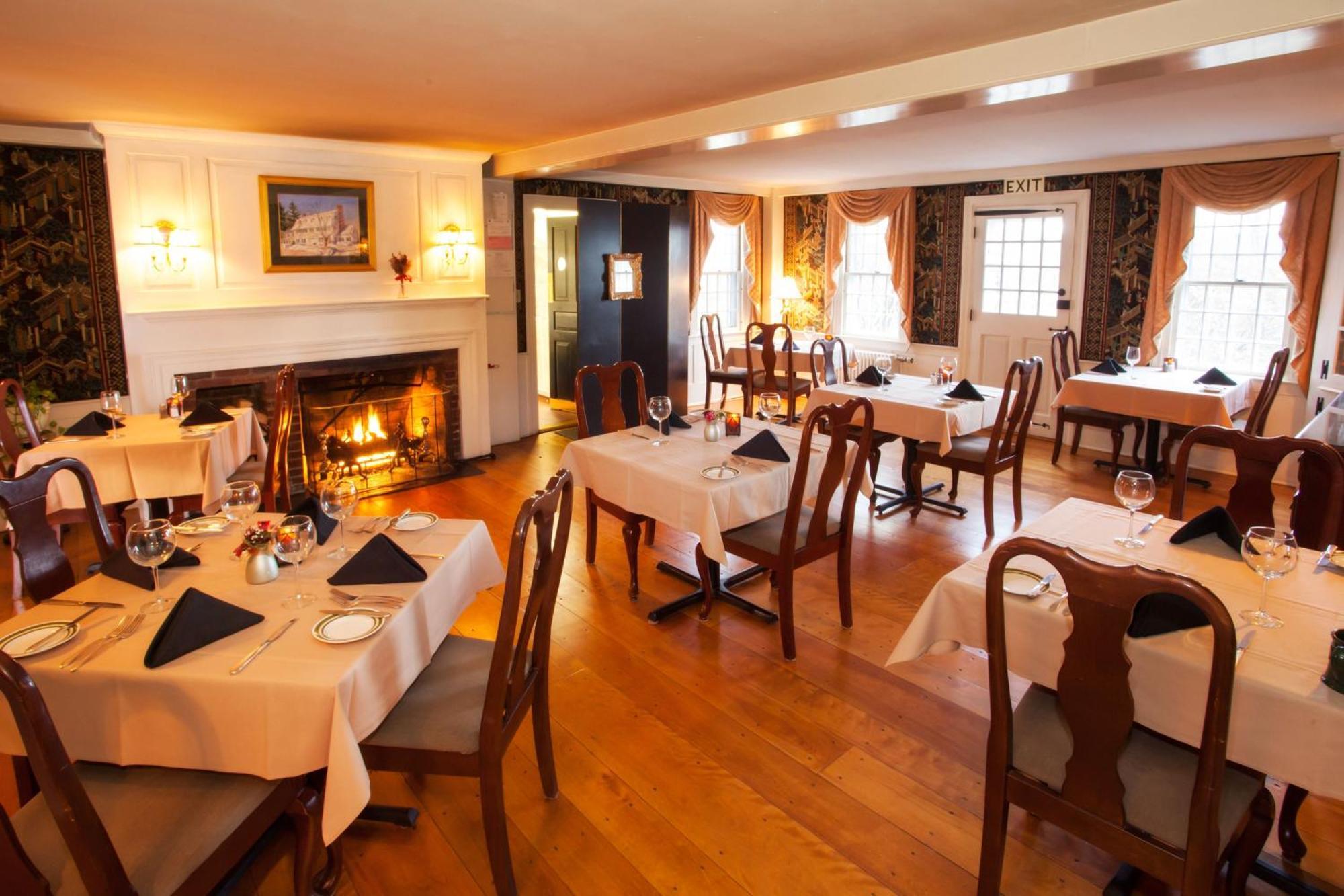 Adair Country Inn & Restaurant Витлеем Екстериор снимка