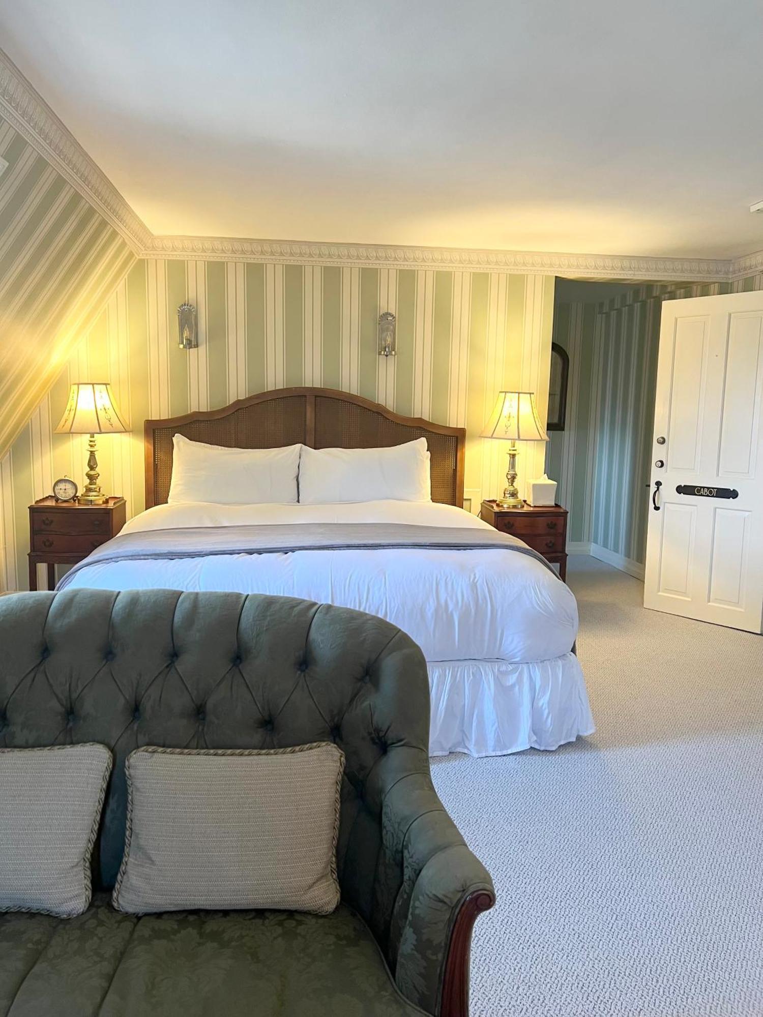 Adair Country Inn & Restaurant Витлеем Екстериор снимка